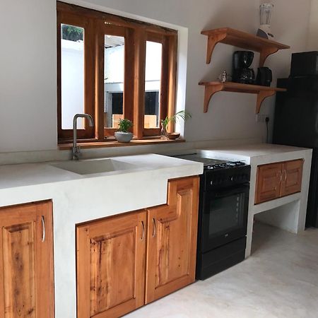 Poya Villa Ahangama Ngoại thất bức ảnh