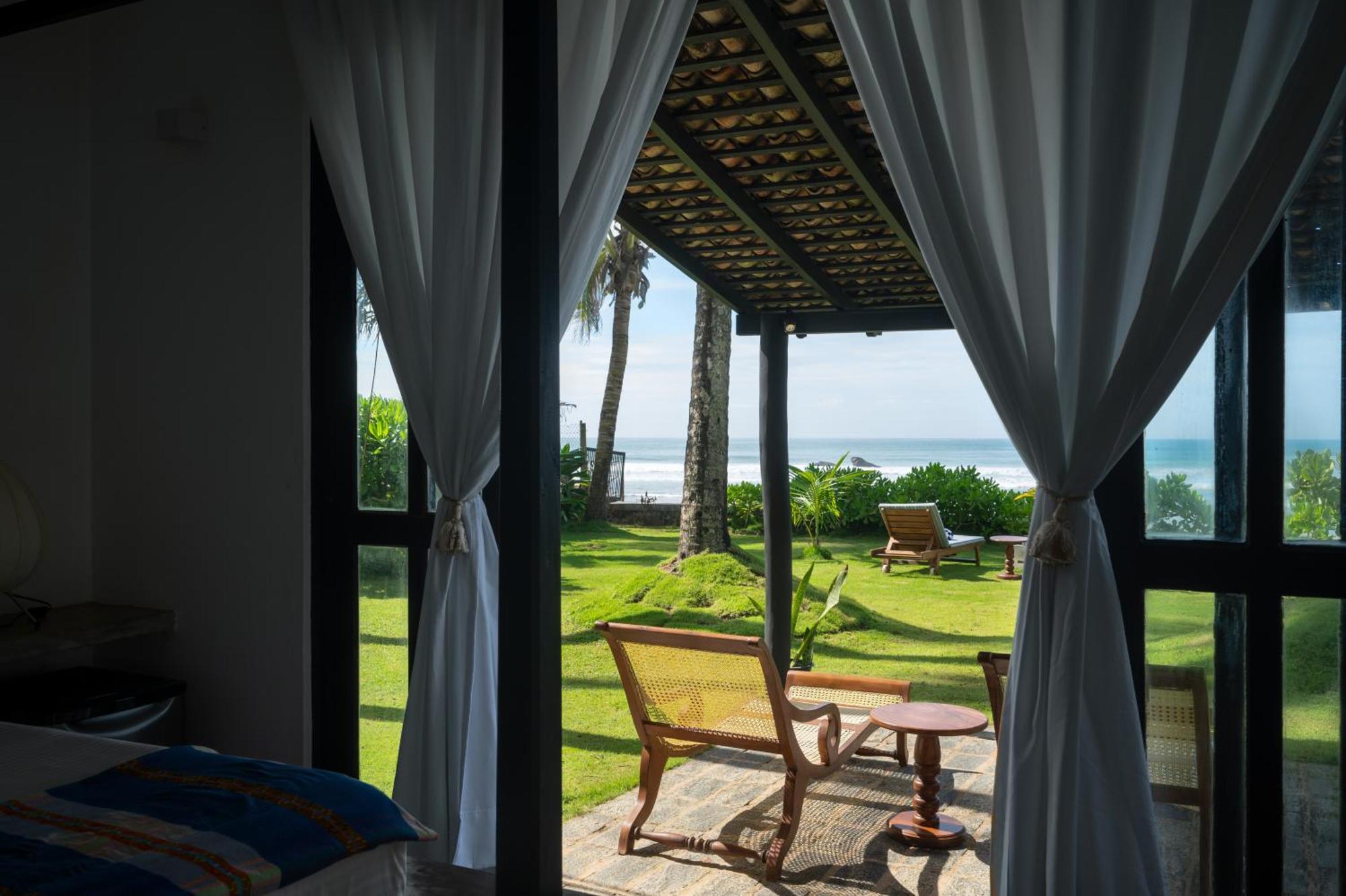 Poya Villa Ahangama Ngoại thất bức ảnh